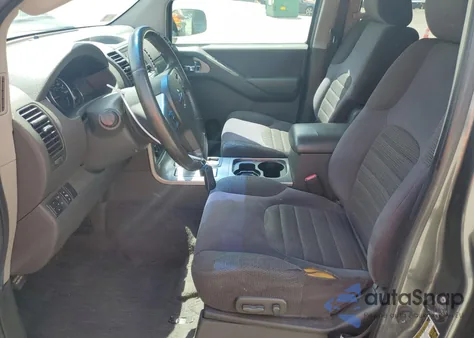 2006 Nissan Pathfinder Le from USA, damaged, VIN 5N1AR18W76C668597